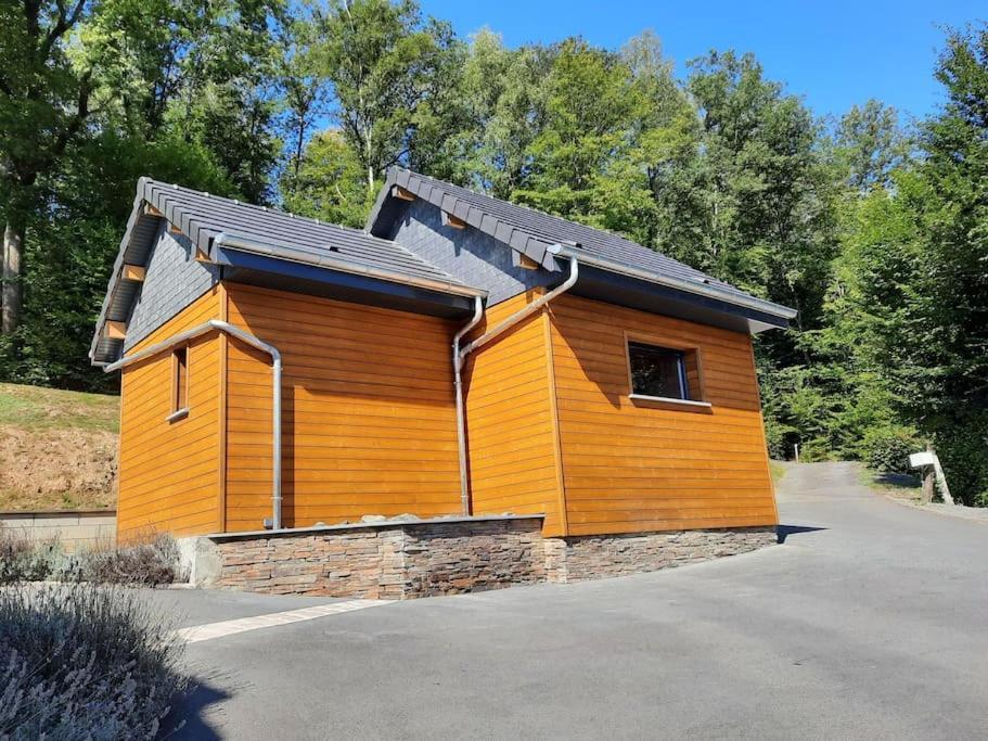 Chalet A L'Oree Du Bois Avec Parking Tournavaux Exterior photo